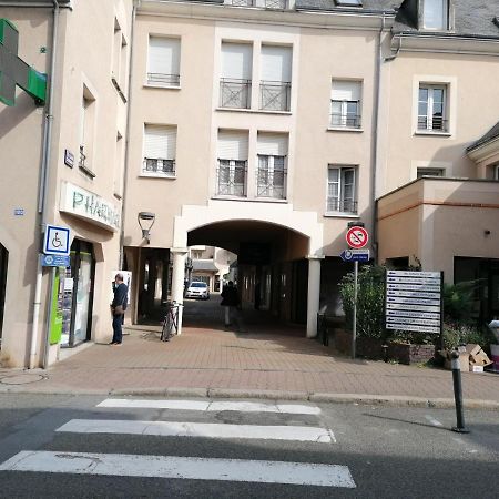 Charmant Appartement Centre Ville Le Ronsard Nogent-le-Rotrou Buitenkant foto